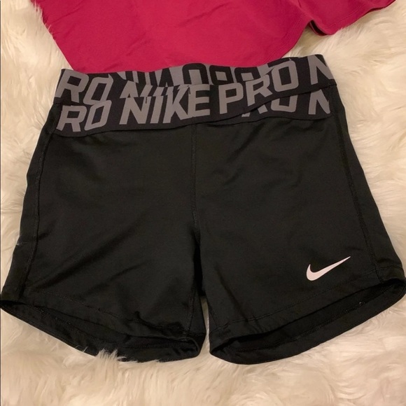 Nike pro spandex shorts - Picture 3 of 8